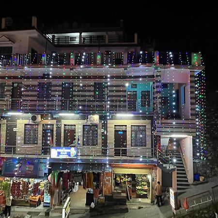 Girish Alay Home Stay Rudraprayāg Esterno foto
