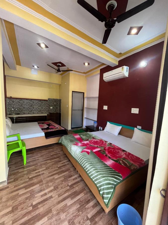 Girish Alay Home Stay Rudraprayāg Esterno foto