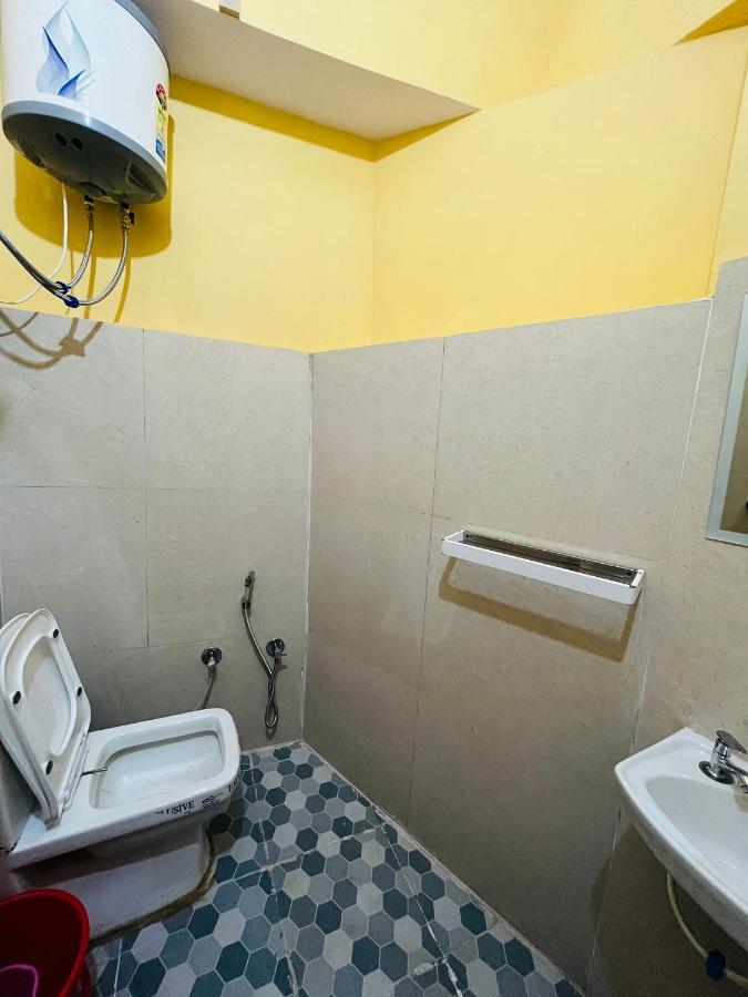 Girish Alay Home Stay Rudraprayāg Esterno foto