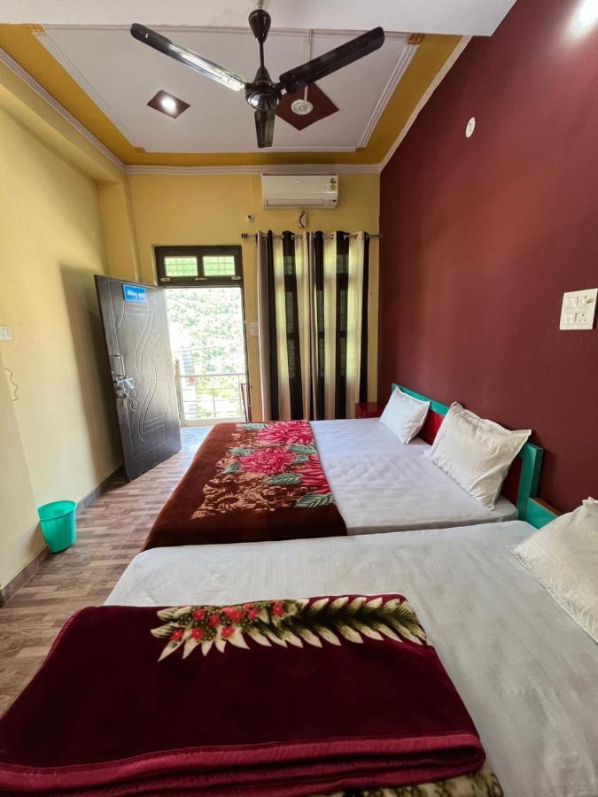 Girish Alay Home Stay Rudraprayāg Esterno foto