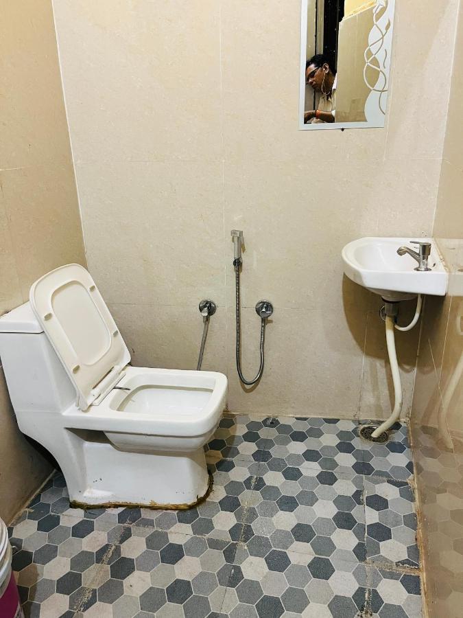 Girish Alay Home Stay Rudraprayāg Esterno foto