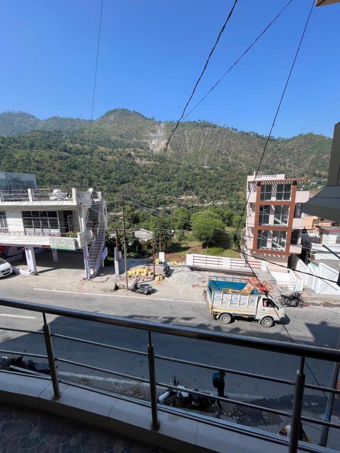 Girish Alay Home Stay Rudraprayāg Esterno foto